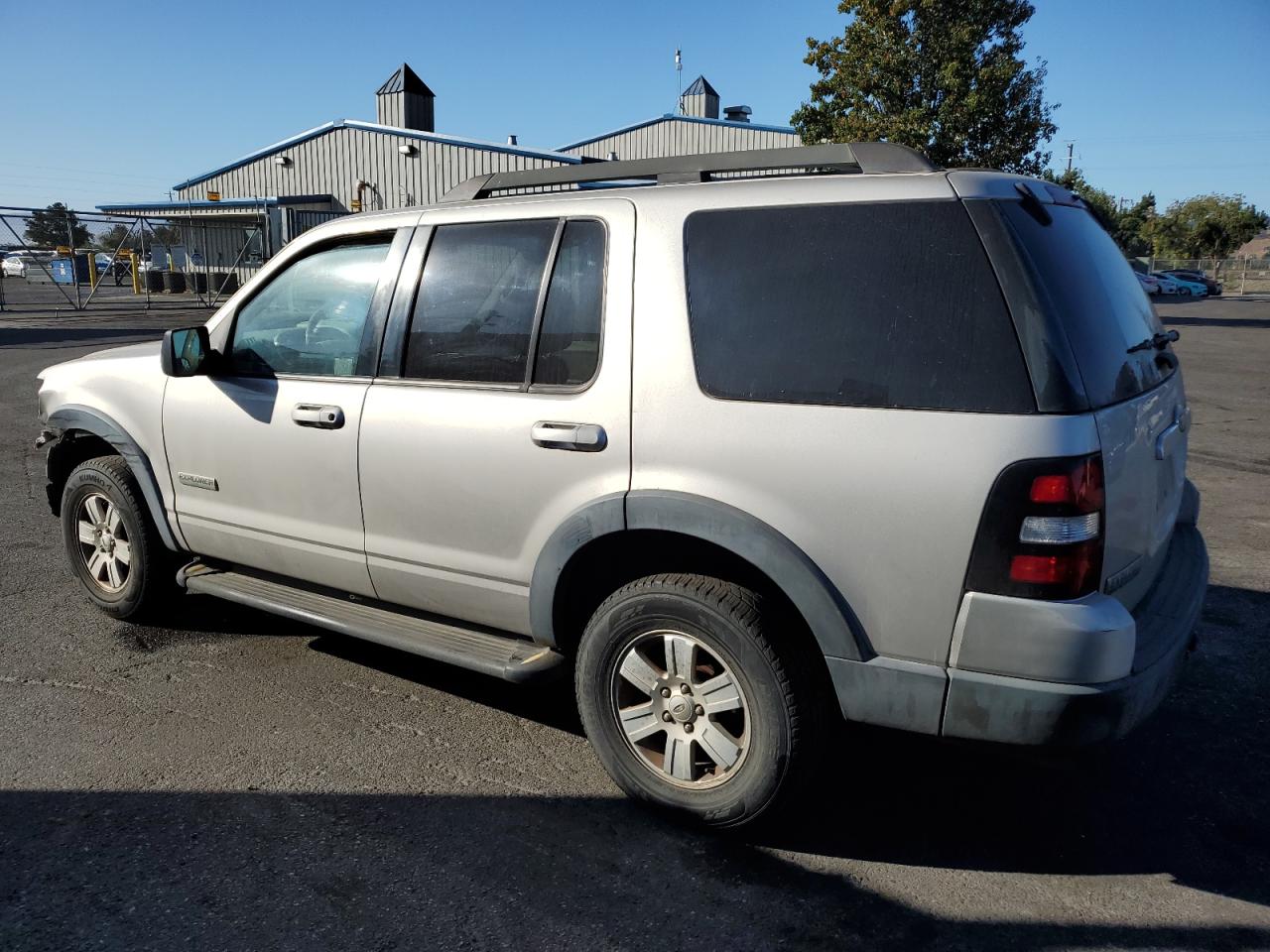 2007 Ford Explorer VIN 1FMEU63E27UB22068 Copart auction photo, front end damage thumbnail 2