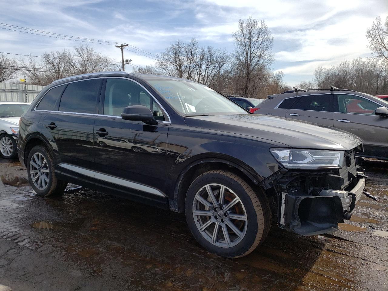 2018 Audi Q7 VIN WA1LAAF74JD031910 Copart auction photo, front end / minor dent/scratches damage thumbnail 4