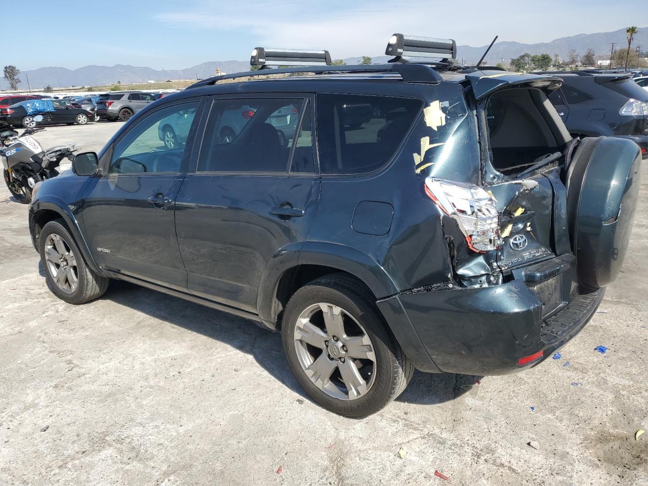 2010 Toyota RAV 4 VIN 2T3RF4DV5AW037688 Copart auction photo, rear end damage thumbnail 2