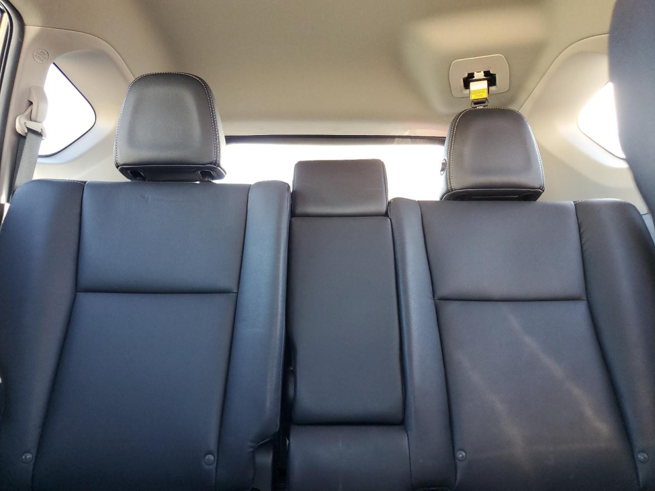 2015 Toyota RAV 4 VIN 2T3DFREV9FW277792 Copart auction photo, rear end damage thumbnail 10