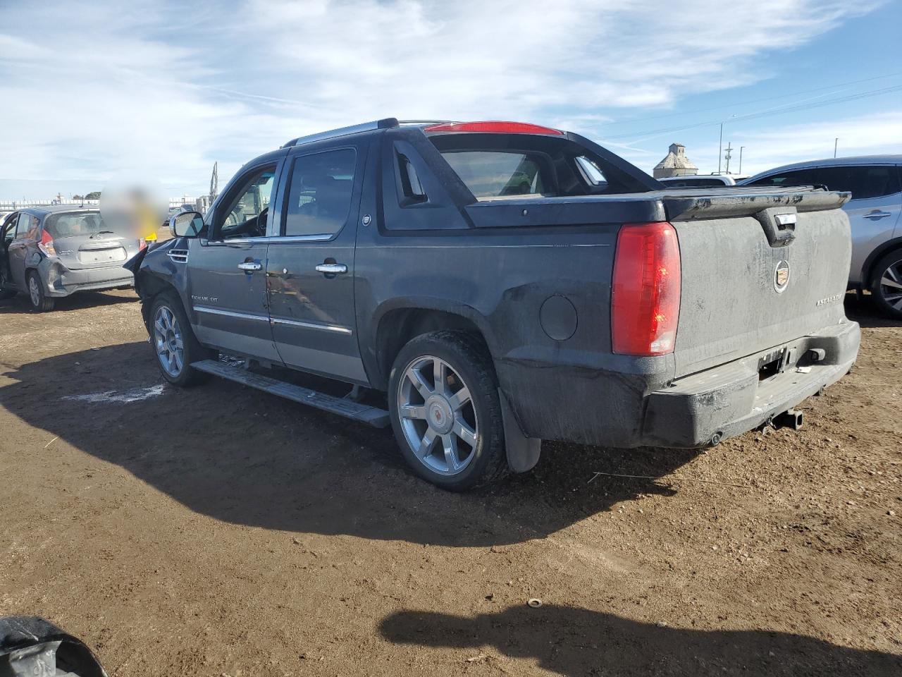 2013 Cadillac Escalade VIN 3GYT4NEF5DG305176 Copart auction photo, front end / rear end damage thumbnail 2
