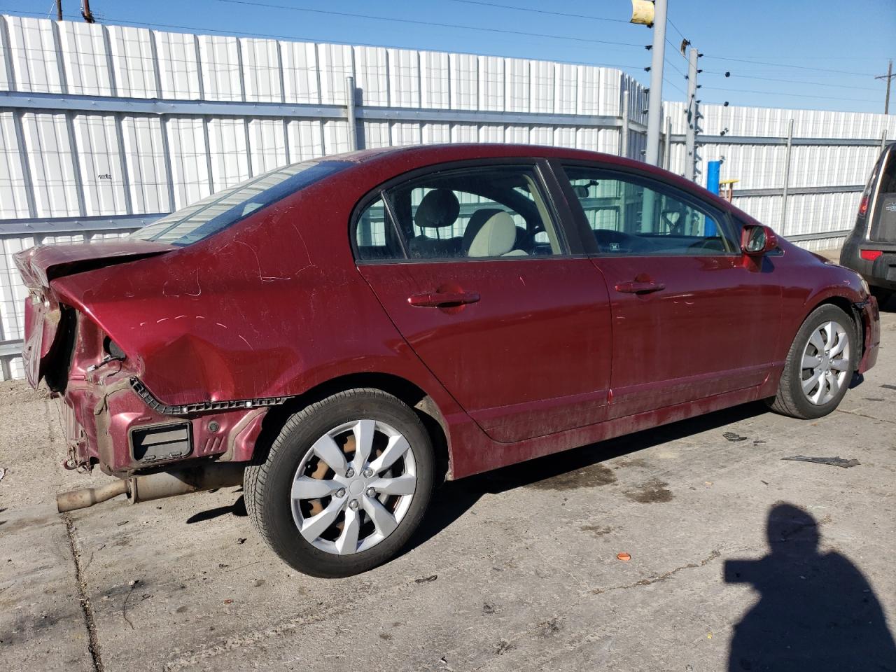 2009 Honda Civic VIN 19XFA16569E025747 Copart auction photo, rear end / hail damage thumbnail 3