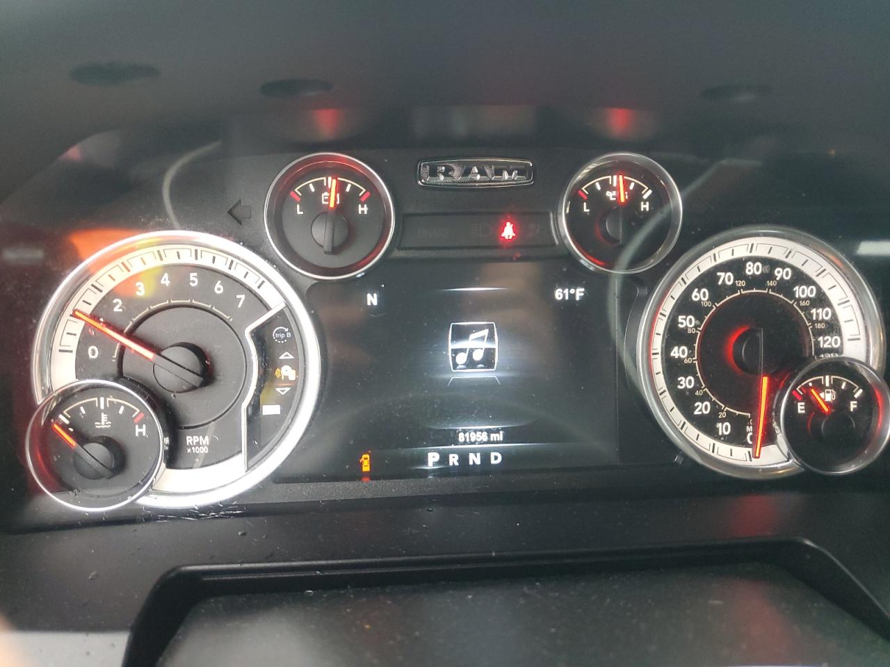 2015 RAM 1500 VIN 1C6RR7MTXFS528451 Copart auction photo, rear end / minor dent/scratches damage thumbnail 9