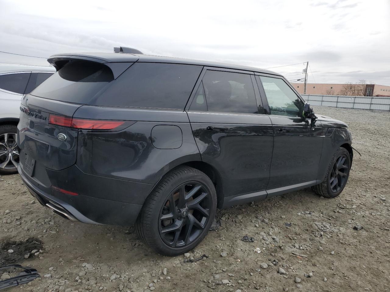2023 Land Rover Range Rover VIN SAL1P9EU7PA139085 Copart auction photo, front end / minor dent/scratches damage thumbnail 3