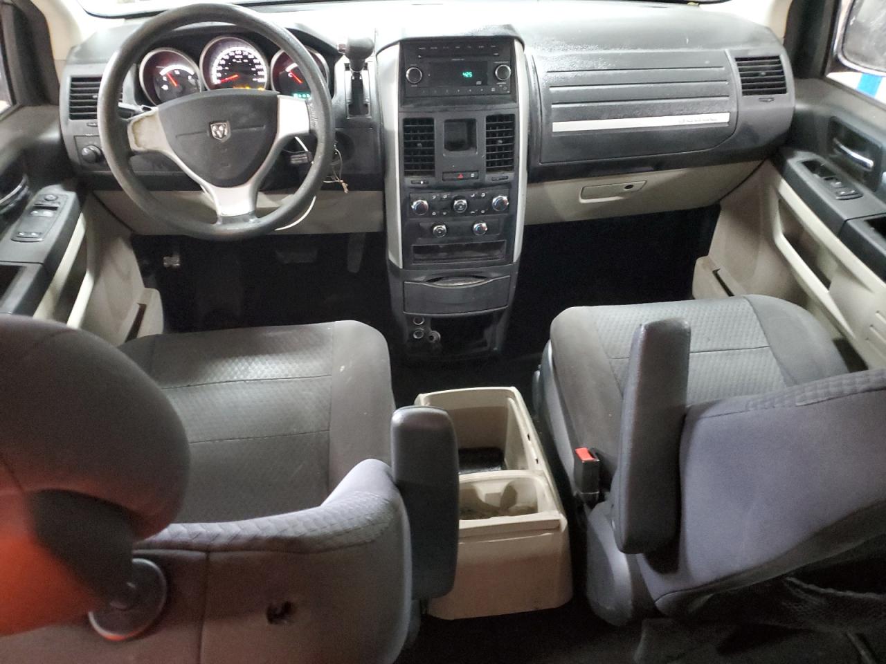 2010 Dodge Caravan VIN 2D4RN4DEXAR425757 Copart auction photo, front end damage thumbnail 8