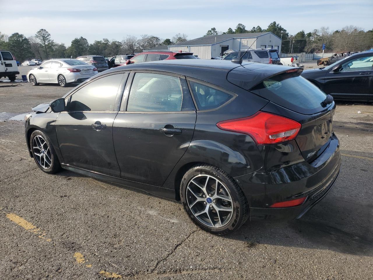 2015 Ford Focus VIN 1FADP3K28FL345450 Copart auction photo, front end damage thumbnail 2