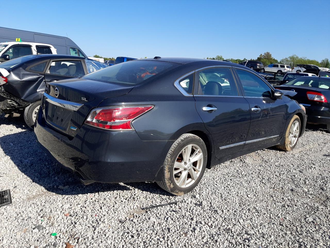 2014 Nissan Altima VIN 1N4AL3AP7EC158405 Copart auction photo, biohazard/chemical / front end damage thumbnail 3