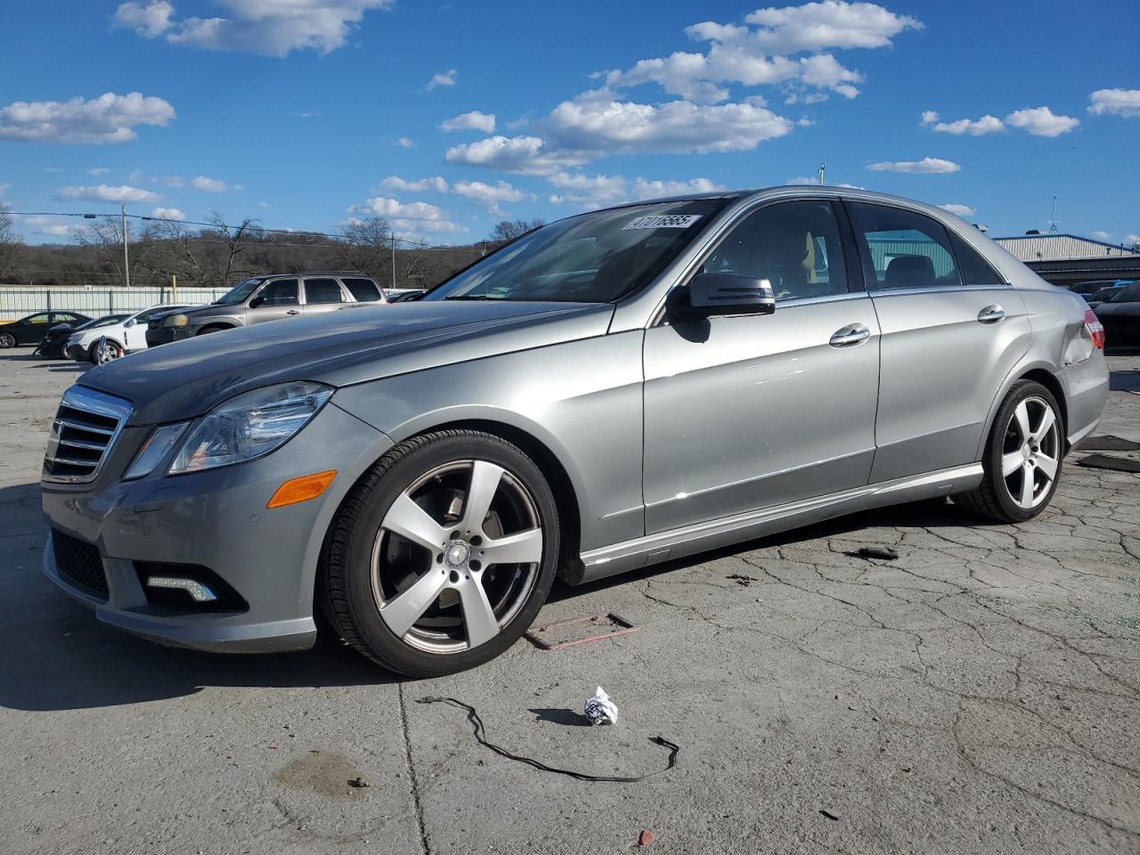 2010 Mercedes-Benz E-klasse VIN WDDHF5GB4AA019691