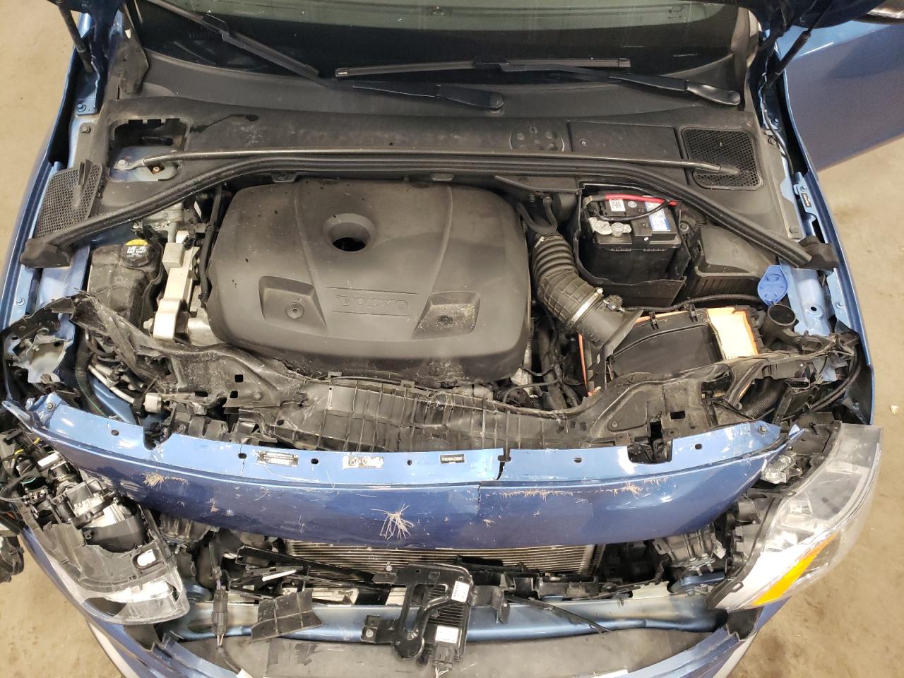 2018 Volvo V60 VIN YV1A0MSW4J2385947 Copart auction photo, front end damage thumbnail 11
