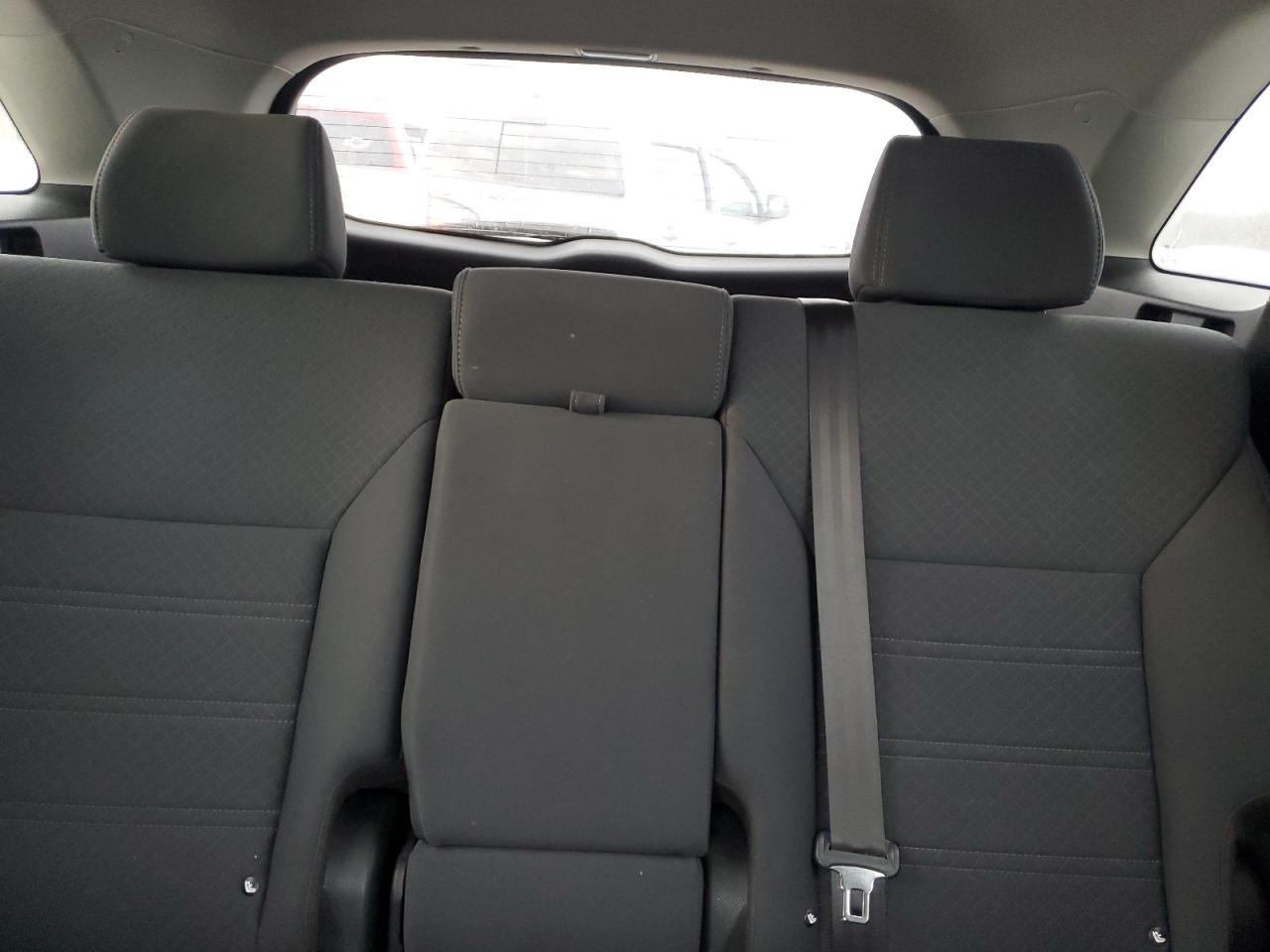 2018 KIA Sorento VIN 5XYPG4A35JG427311 Copart auction photo, front end / minor dent/scratches damage thumbnail 10