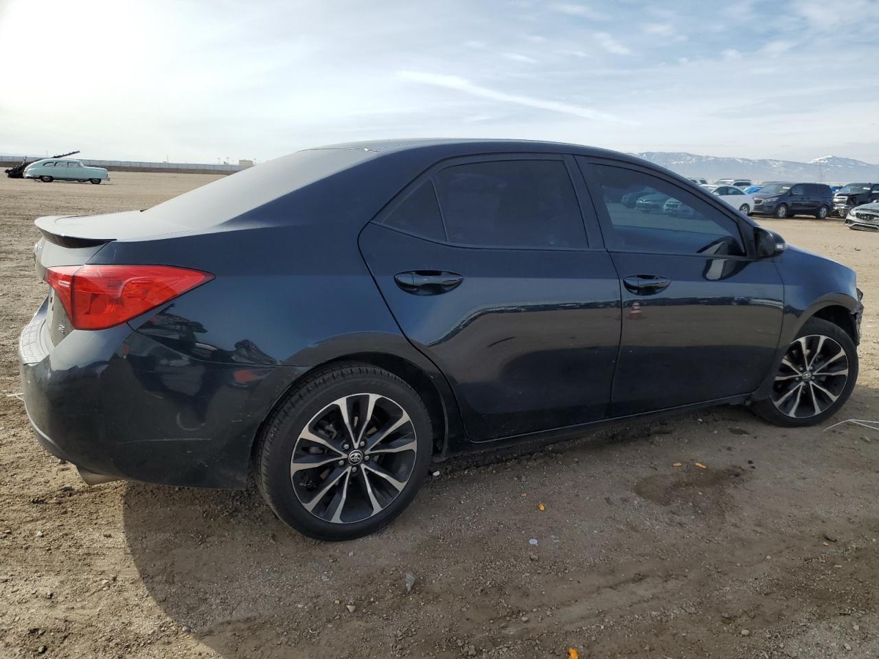 2019 Toyota Corolla VIN 2T1BURHE8KC138962 Copart auction photo, front end damage thumbnail 3