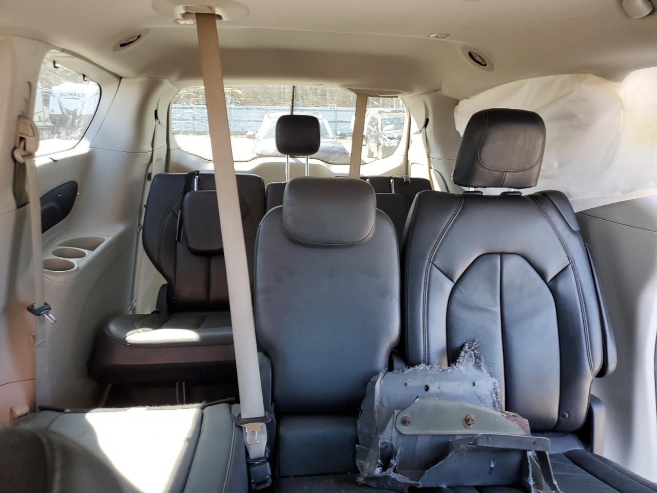 2017 Chrysler Pacifica VIN 2C4RC1BG4HR820971 Copart auction photo, front end / side damage thumbnail 10