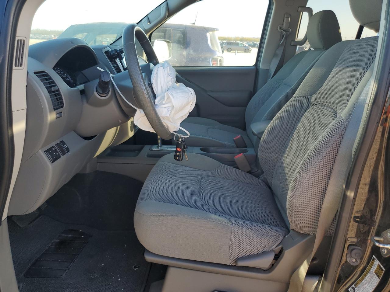 2019 Nissan Navara (Frontier) VIN 1N6AD0ER2KN703537 Copart auction photo, front end / minor dent/scratches damage thumbnail 7