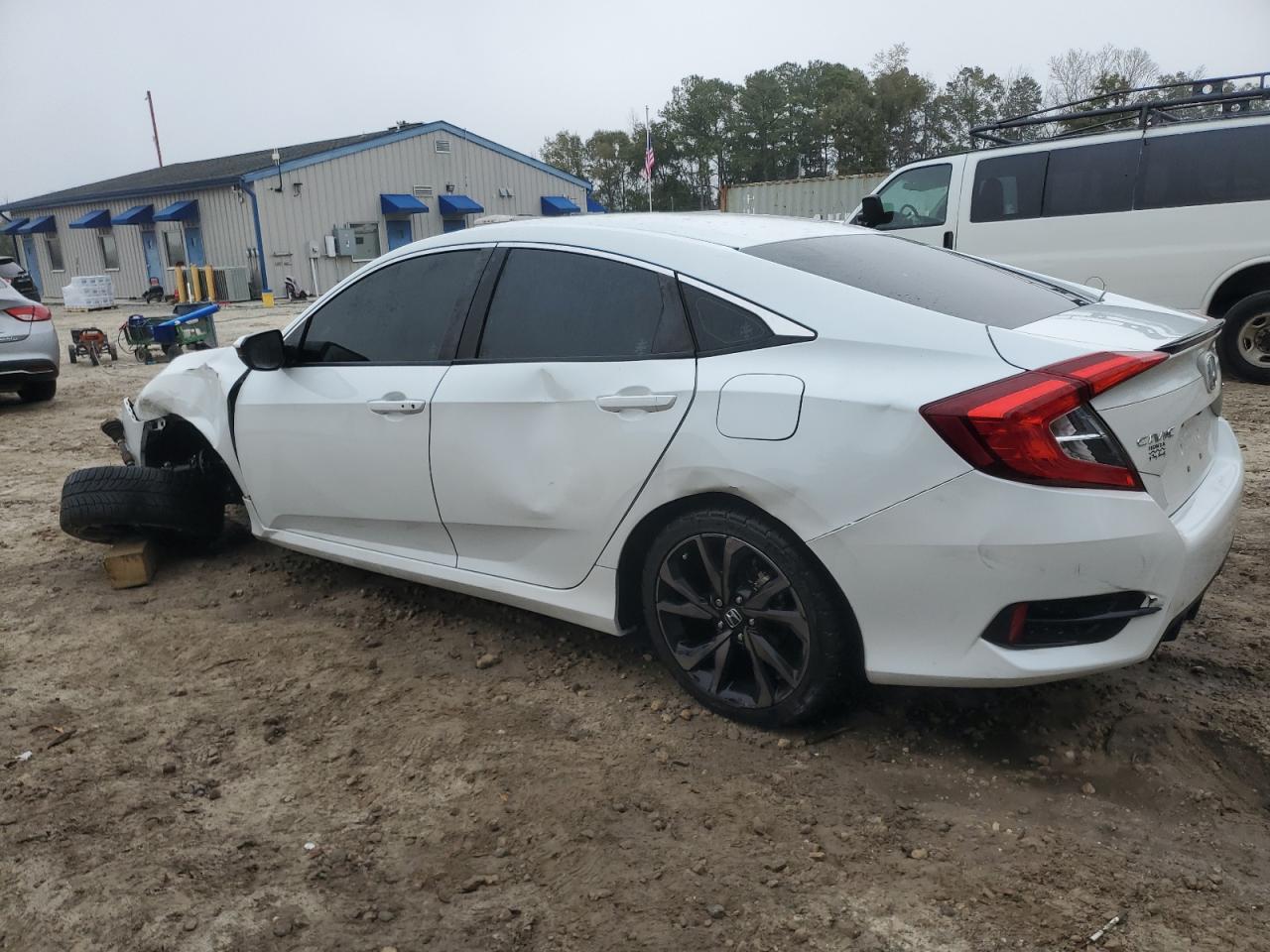 2021 Honda Civic VIN 19XFC2F87ME004229 Copart auction photo, side / front end damage thumbnail 2