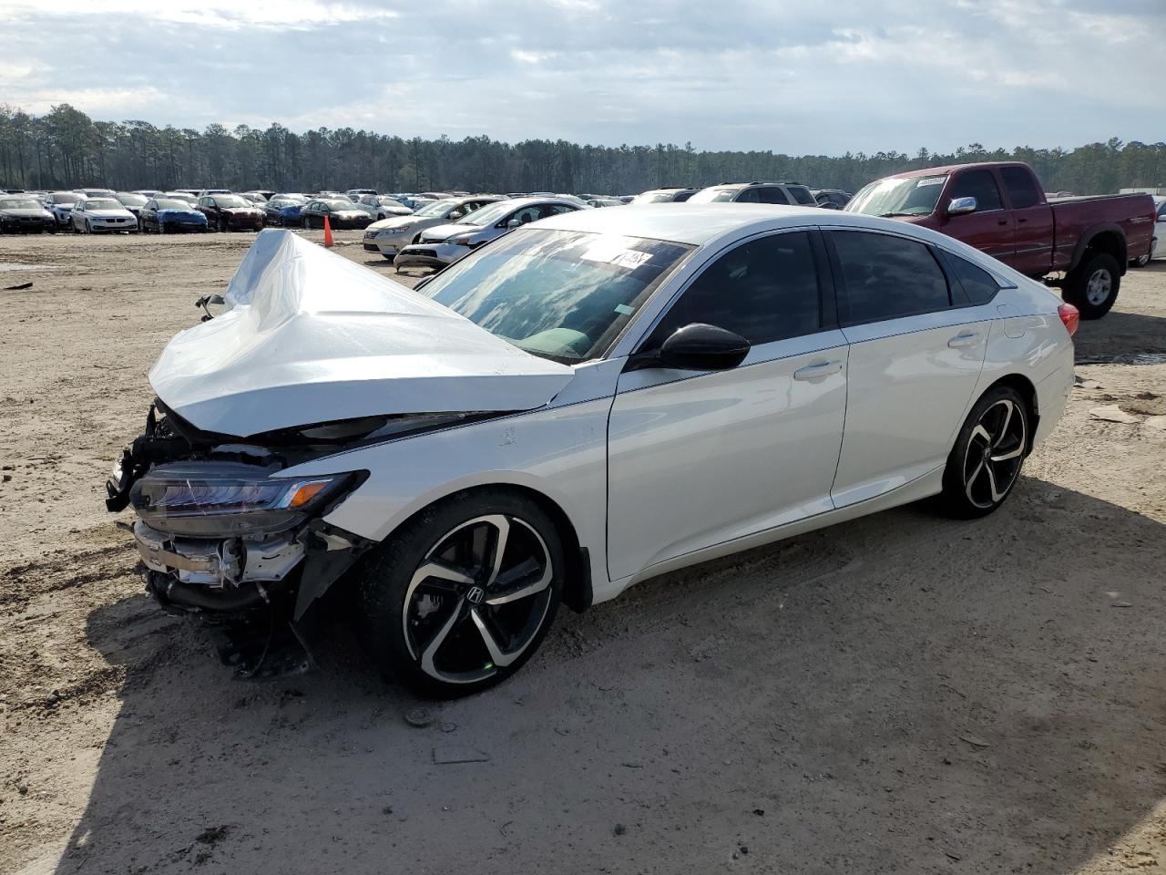 2022 Honda Accord VIN 1HGCV1F37NA096556