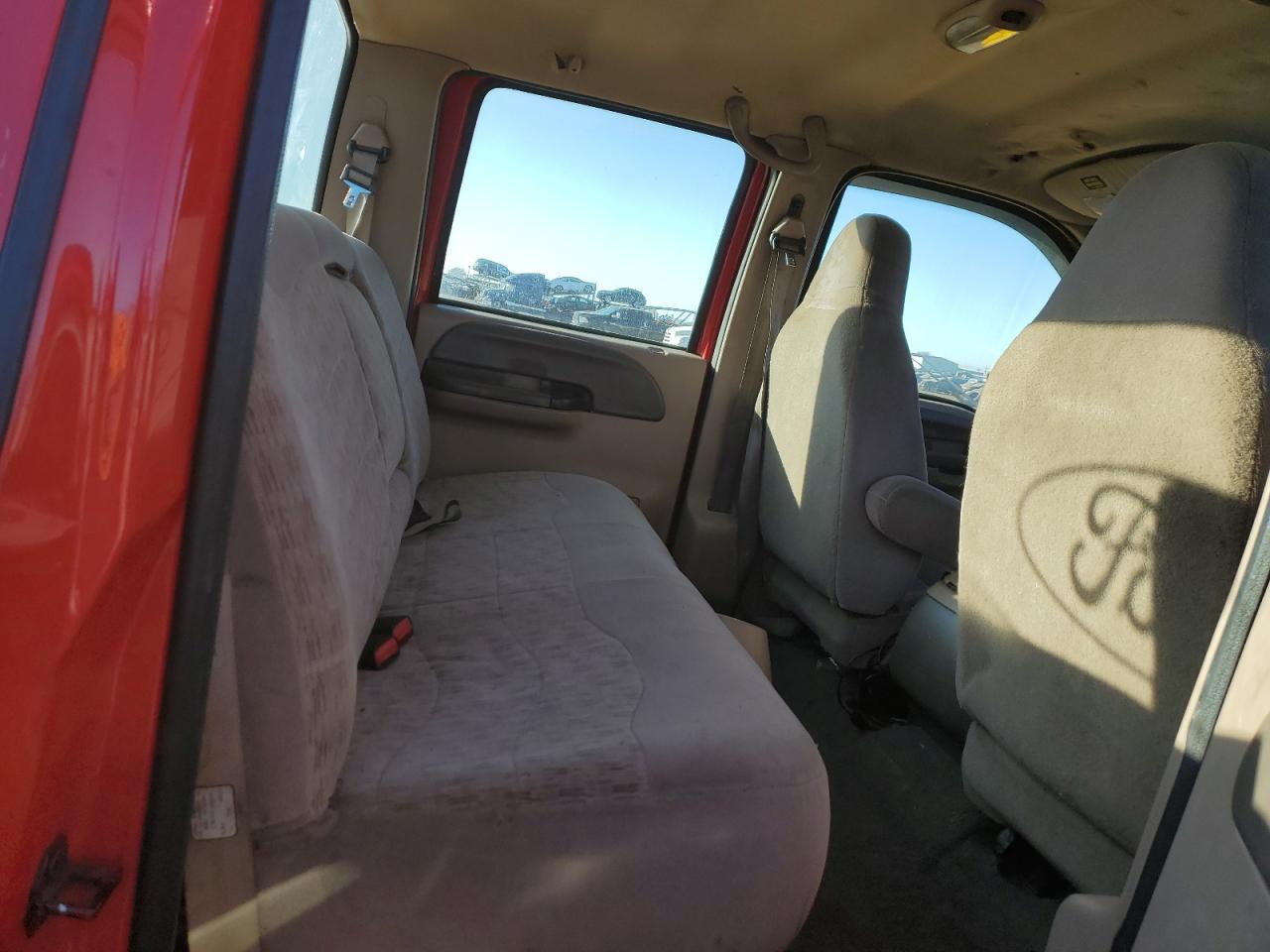 1999 Ford F250 VIN 1FTNW21S6XEA92910 Copart auction photo, vandalism damage thumbnail 10