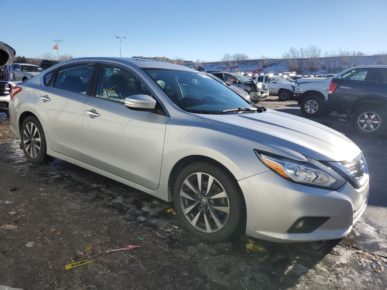2017 Nissan Altima VIN 1N4AL3AP8HC249462 Copart auction photo, side / front end damage thumbnail 4