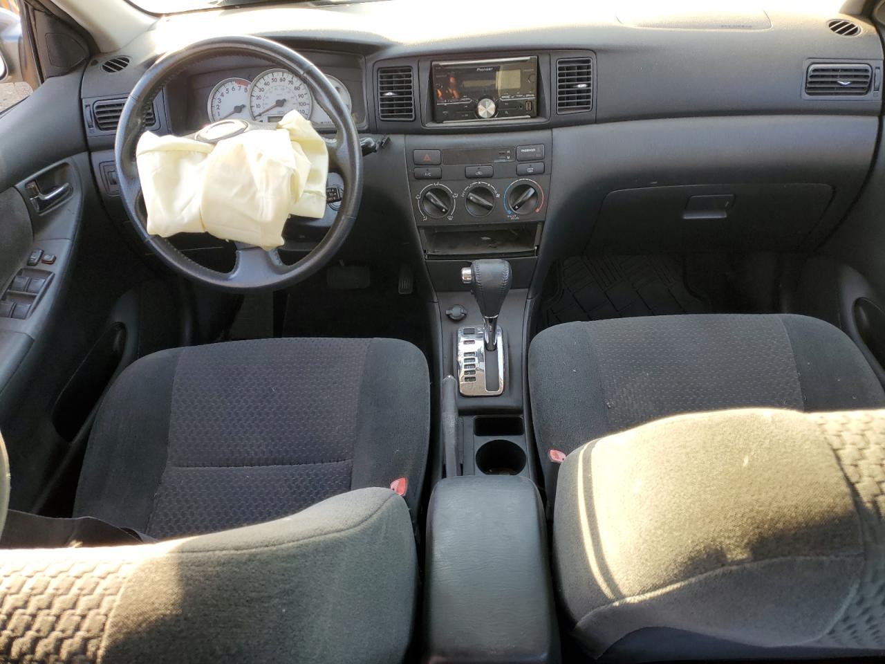 2008 Toyota Corolla VIN 1NXBR32EX8Z999607 Copart auction photo, front end damage thumbnail 8