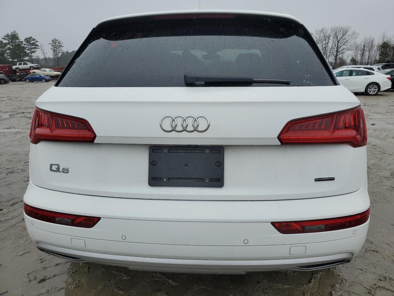 2020 Audi Q5 VIN WA1BNAFY3L2093239 Copart auction photo, front end / minor dent/scratches damage thumbnail 6