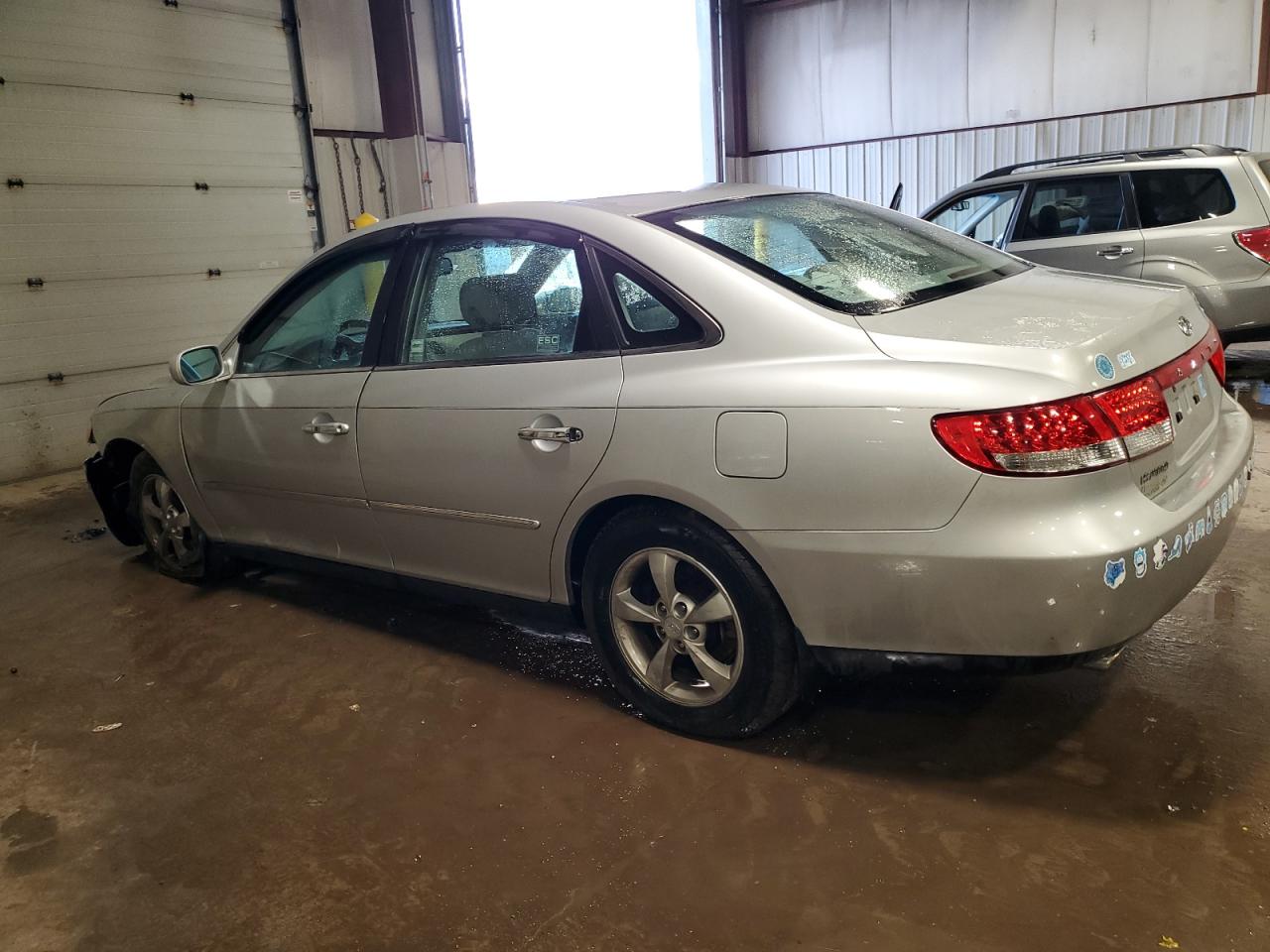 2007 Hyundai Azera VIN KMHFC46F77A140504 Copart auction photo, front end damage thumbnail 2