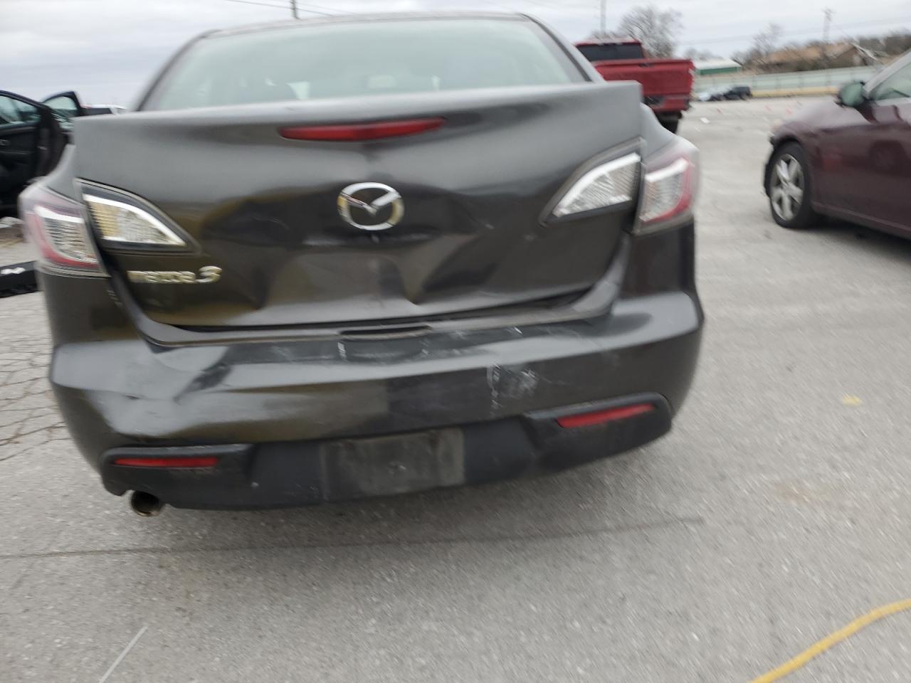 2011 Mazda 3 VIN JM1BL1VF7B1386268 Copart auction photo, rear end damage thumbnail 6