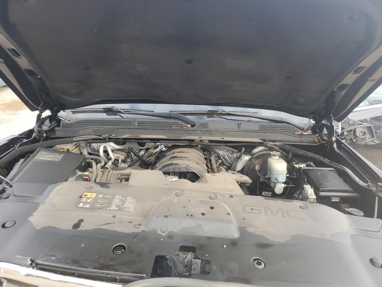 2016 GMC Yukon VIN 1GKS1BKC9GR285056 Copart auction photo, all over damage thumbnail 13