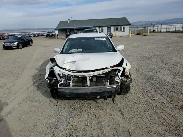2015 Nissan Altima VIN 1N4AL3AP0FC575608 Copart auction photo, front end / minor dent/scratches damage thumbnail 11