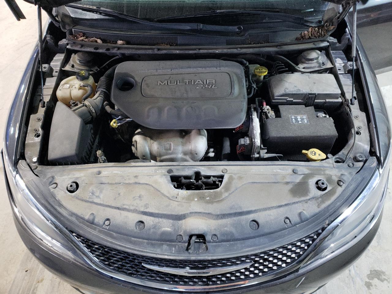 2015 Chrysler 200 VIN 1C3CCCAB1FN675605 Copart auction photo, rear end / side damage thumbnail 11