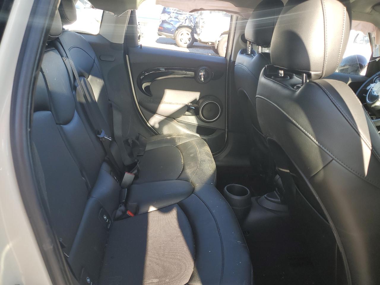 2015 MINI Cooper VIN WMWXU3C56F2B59470 Copart auction photo, front end damage thumbnail 11