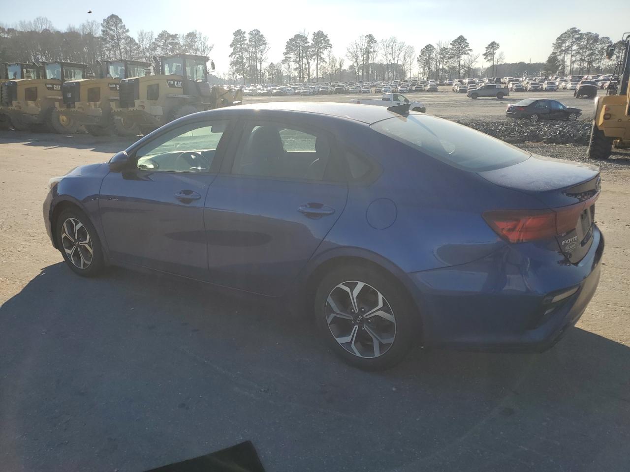 2019 KIA Forte VIN 3KPF24AD0KE129752 Copart auction photo, front end / side damage thumbnail 2