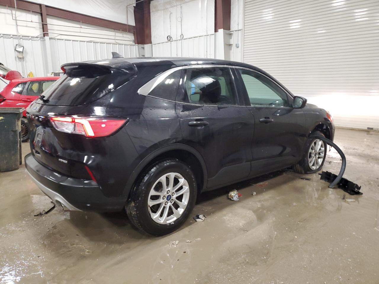 2021 Ford Escape VIN 1FMCU9G65MUA27494 Copart auction photo, front end damage thumbnail 3