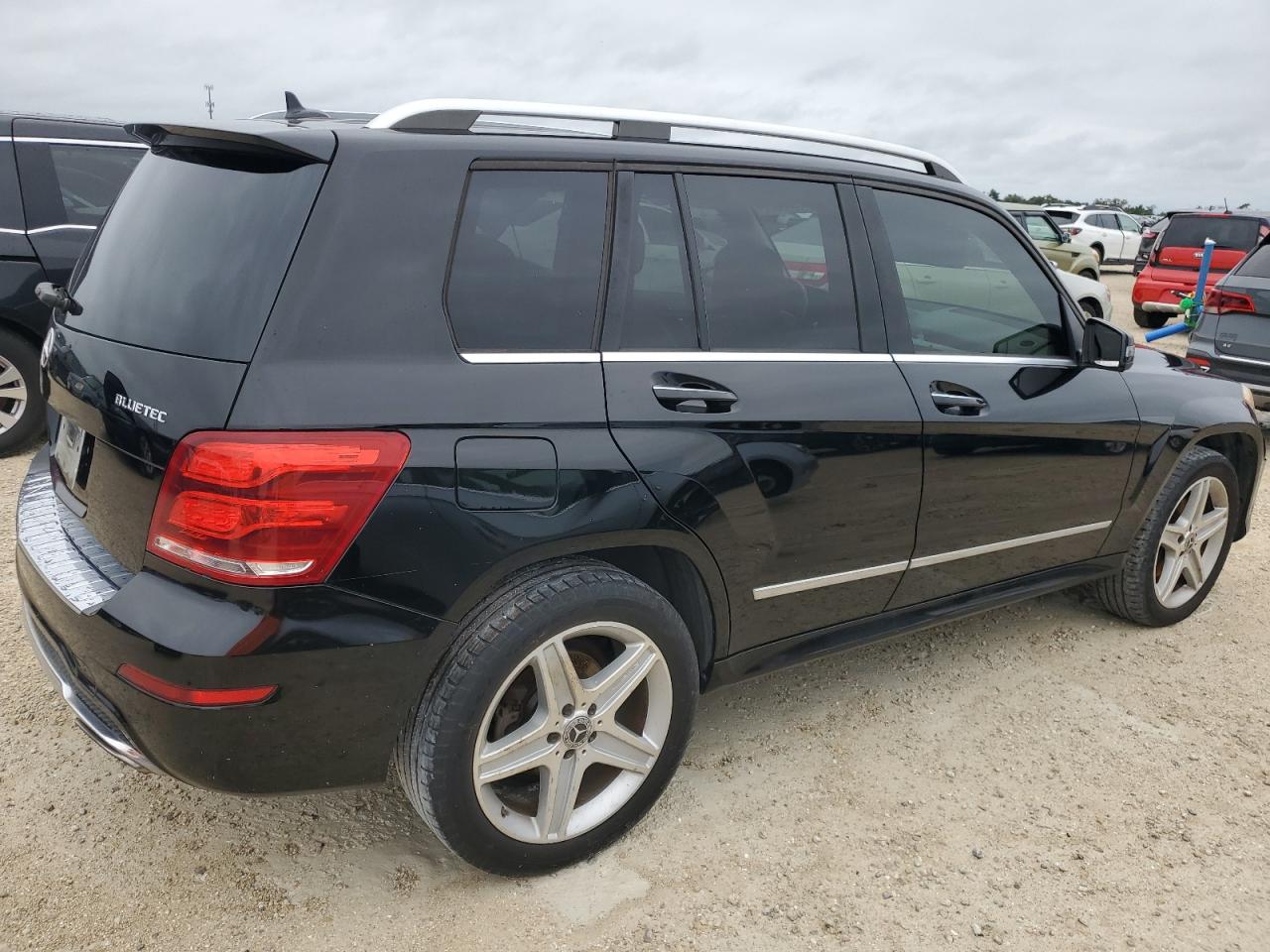 2014 Mercedes-Benz GLK-klasse VIN WDCGG0EB8EG278142 Copart auction photo, water/flood damage thumbnail 3