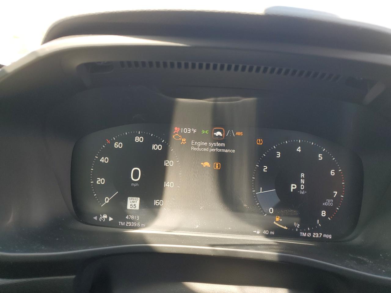 2019 Volvo XC40 VIN YV4162UK0K2150785 Copart auction photo, side damage thumbnail 9