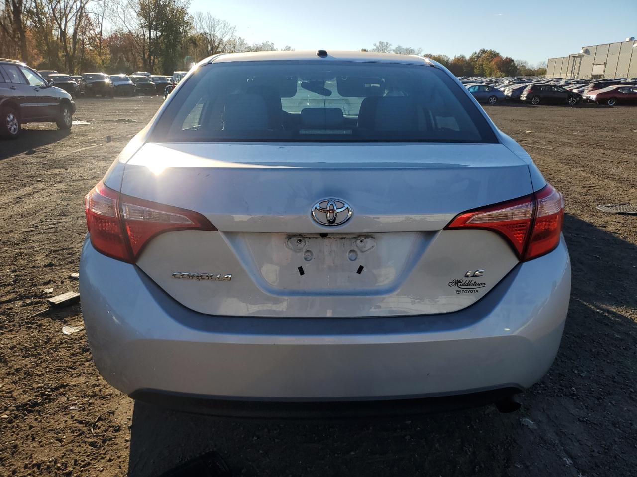 2019 Toyota Corolla VIN 2T1BURHE2KC134048 Copart auction photo, front end / minor dent/scratches damage thumbnail 6