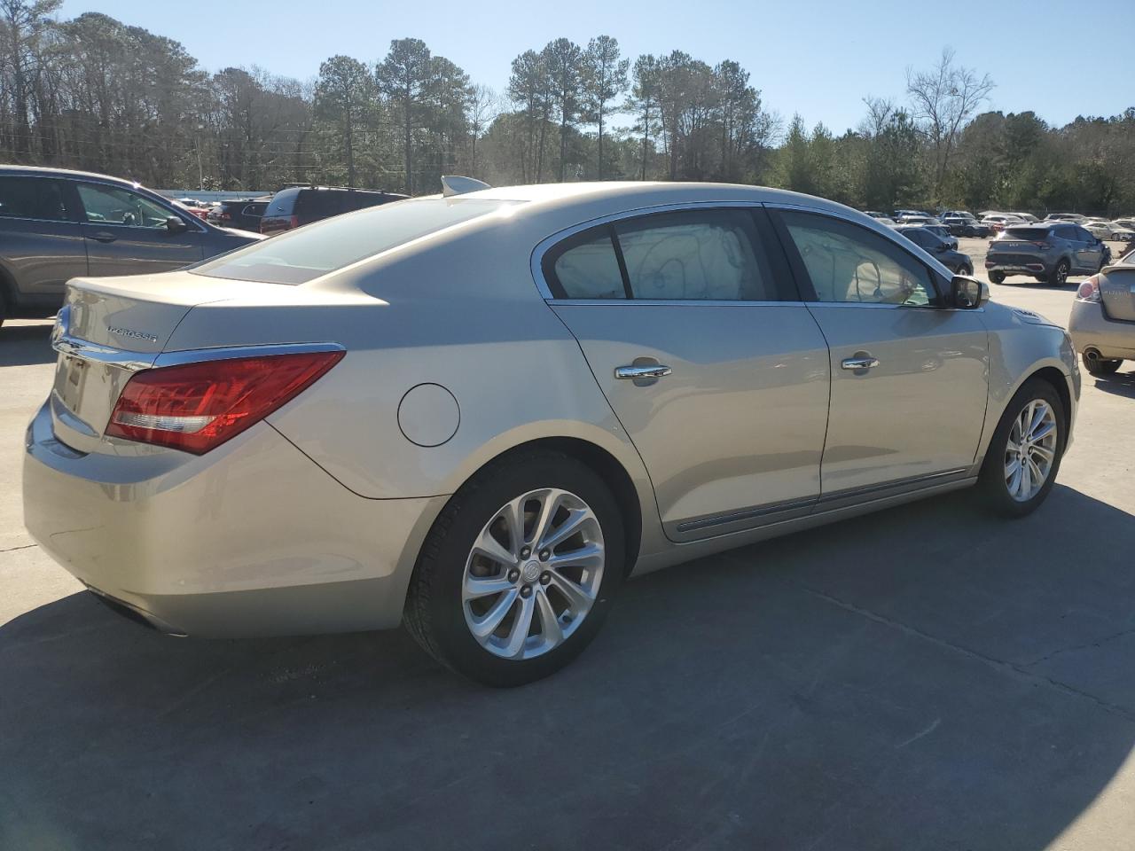 2016 Buick LaCrosse VIN 1G4GA5G35GF188431 Copart auction photo, rear end / side damage thumbnail 3