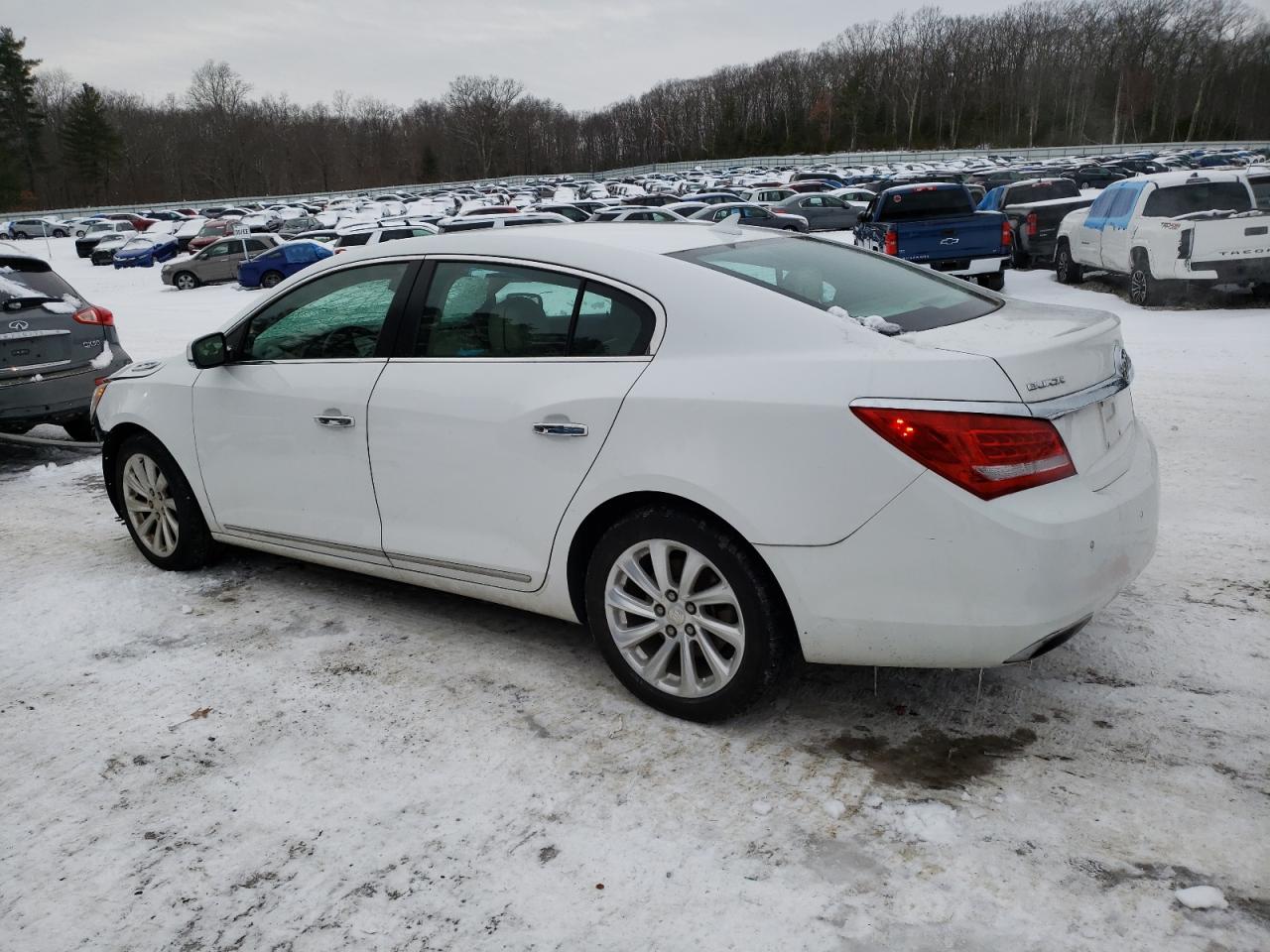 2014 Buick LaCrosse VIN 1G4GB5G31EF196522 Copart auction photo, front end / top/roof damage thumbnail 2