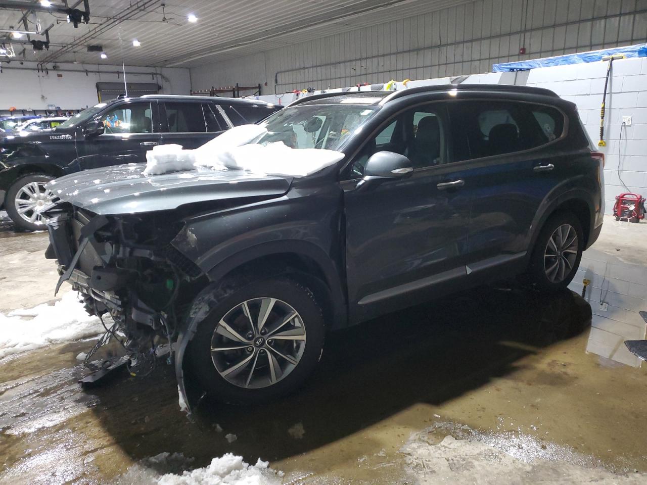 2019 Hyundai Santa Fe VIN 5NMS5CAD8KH086528