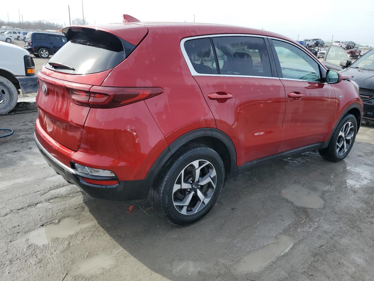 2020 KIA Sportage VIN KNDPMCAC2L7795061 Copart auction photo, front end damage thumbnail 3