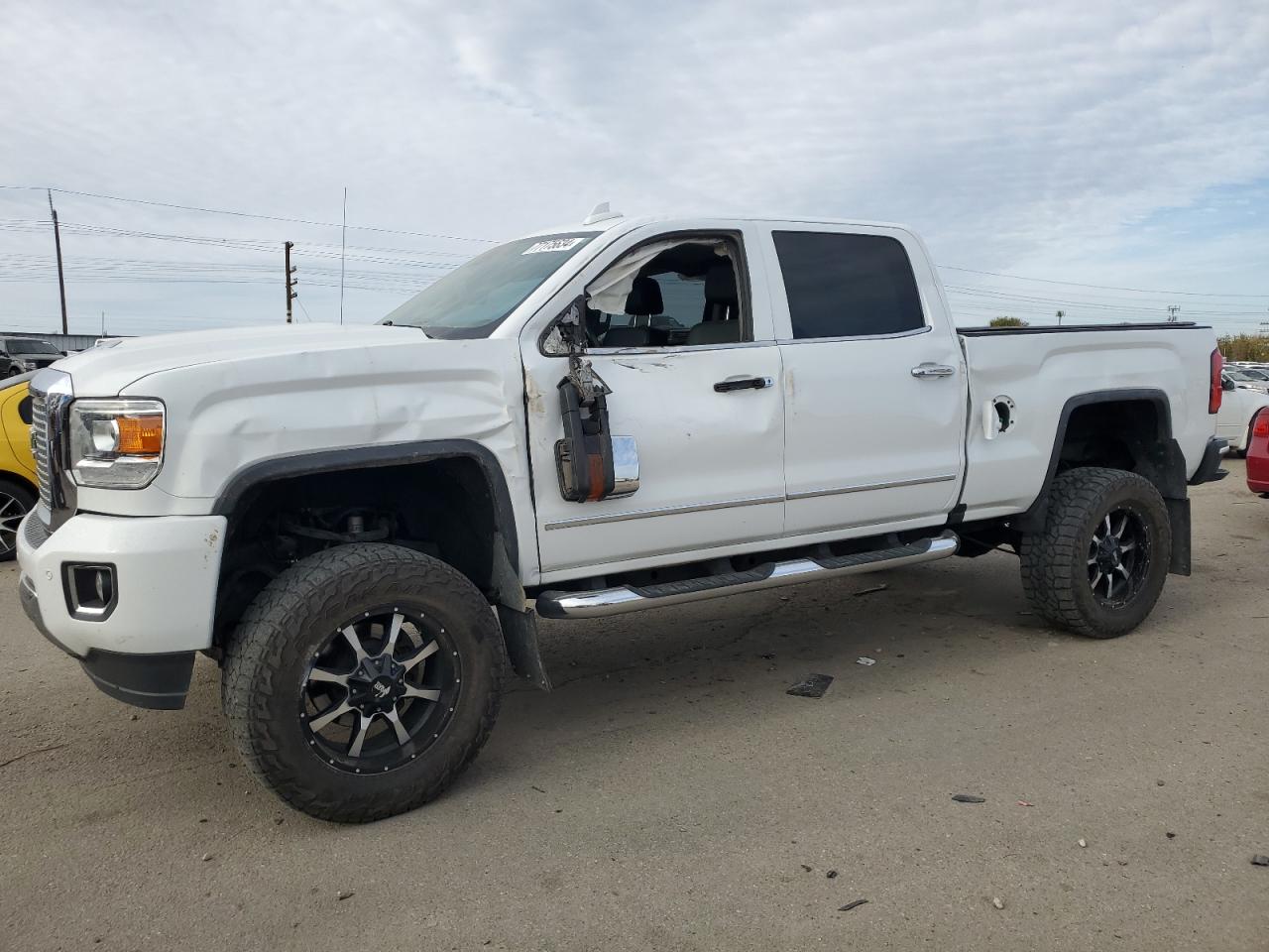 2017 GMC Sierra VIN 1GT12UEY6HF188794
