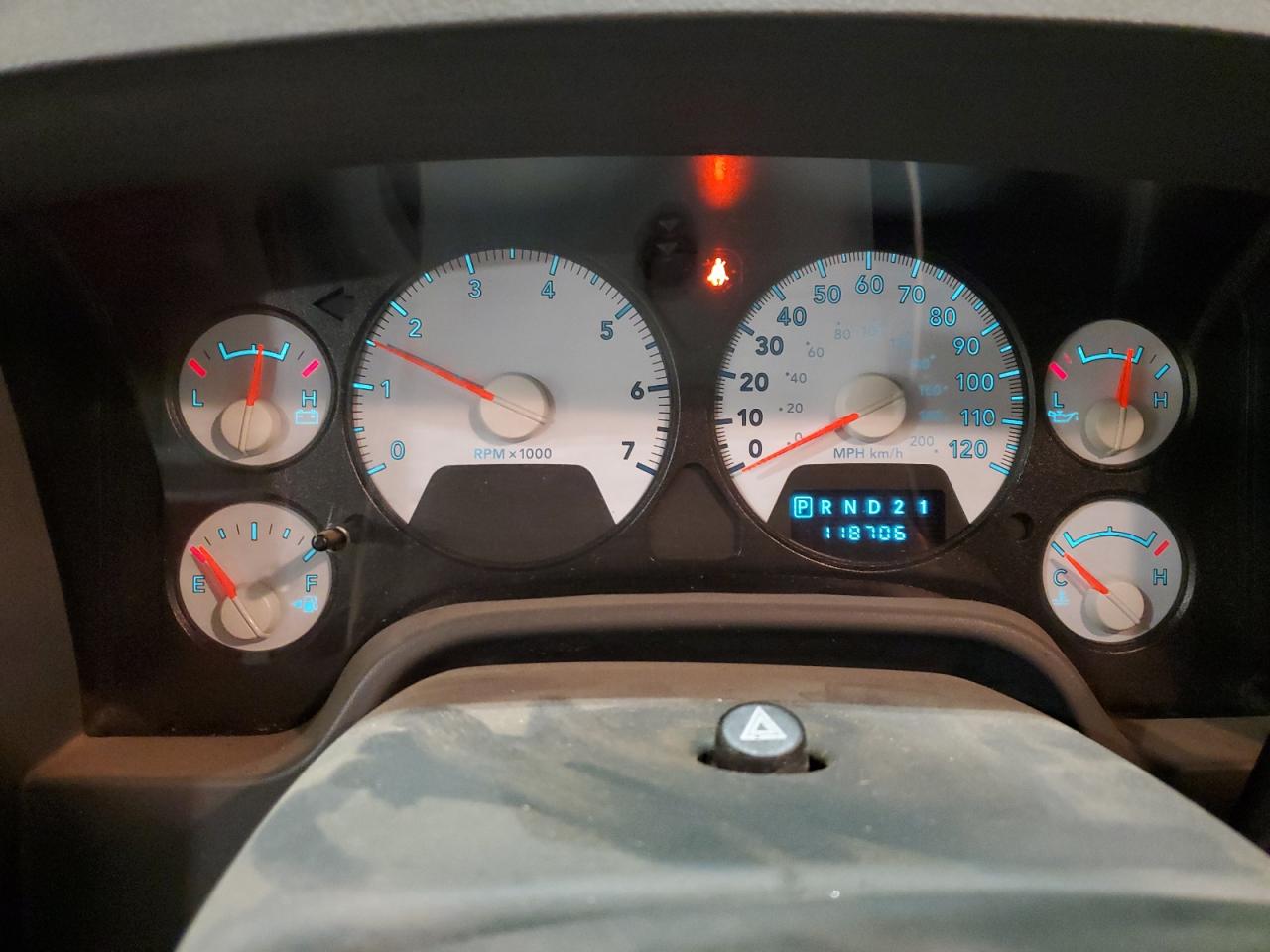 2007 Dodge RAM VIN 1D7HU182X7S264768 Copart auction photo, front end damage thumbnail 9