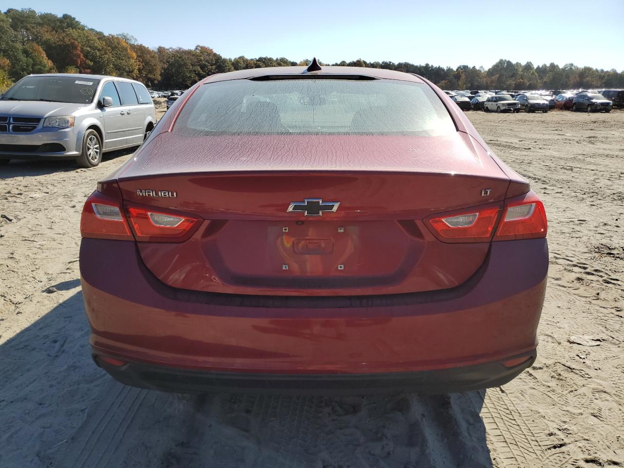 2018 Chevrolet Malibu VIN 1G1ZD5ST5JF100795 Copart auction photo, front end / minor dent/scratches damage thumbnail 6
