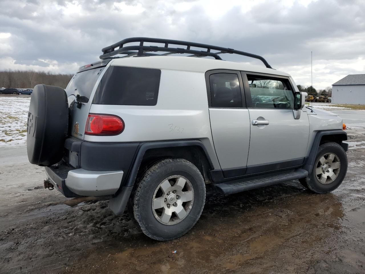 2008 Toyota FJ Cruiser VIN JTEBU11F38K012550 Copart auction photo, front end / undercarriage damage thumbnail 3