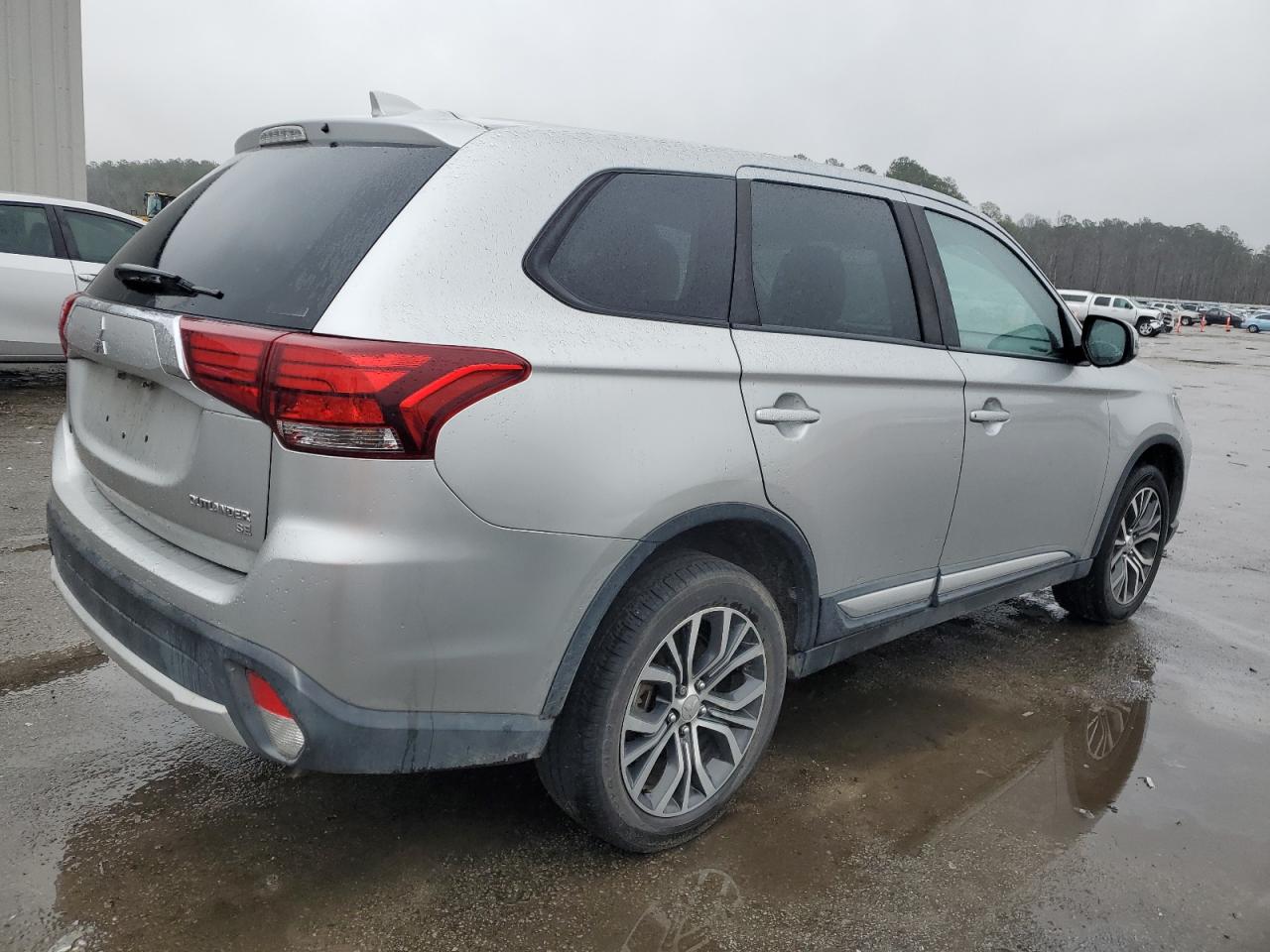 2018 Mitsubishi Outlander VIN JA4AZ3A37JZ044430 Copart auction photo, burn - engine damage thumbnail 3
