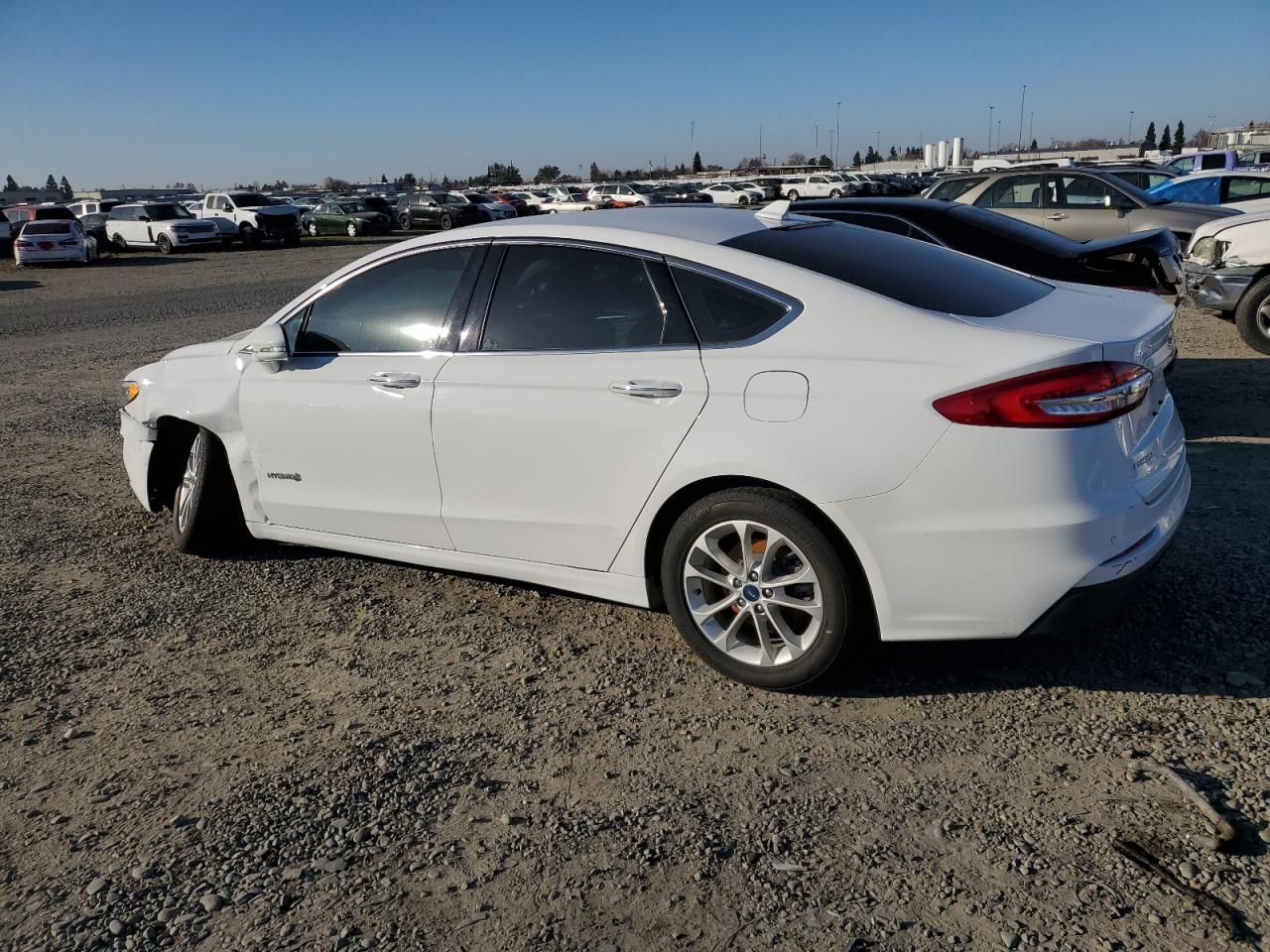 2019 Ford Fusion VIN 3FA6P0MU0KR210383 Copart auction photo, front end damage thumbnail 2