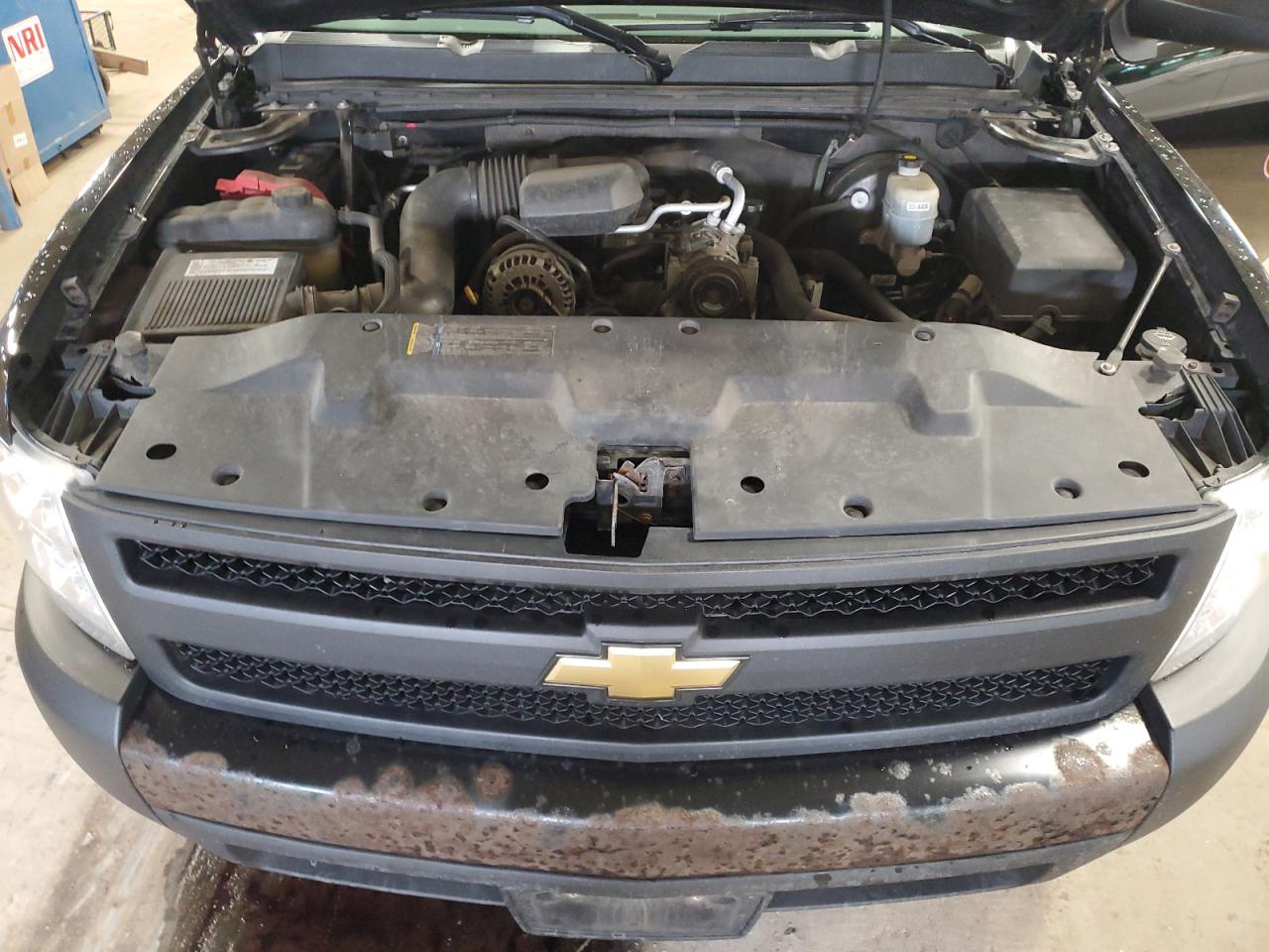 2008 Chevrolet Silverado VIN 1GCEC14X78Z196522 Copart auction photo, rear end damage thumbnail 11