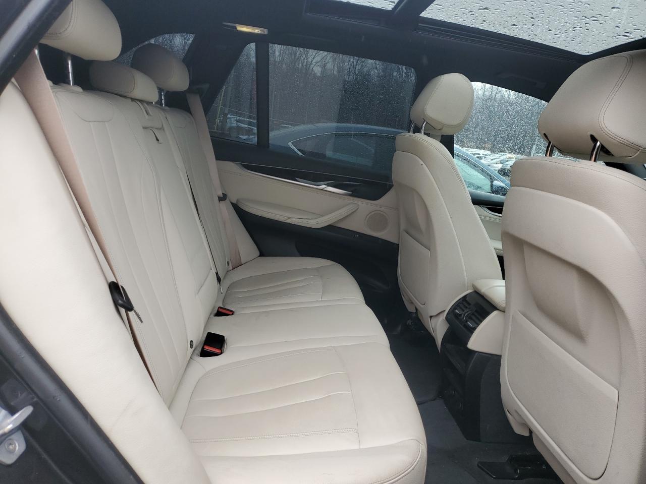 2017 BMW X5 VIN 5UXKR0C34H0V83249 Copart auction photo, front end / side damage thumbnail 11