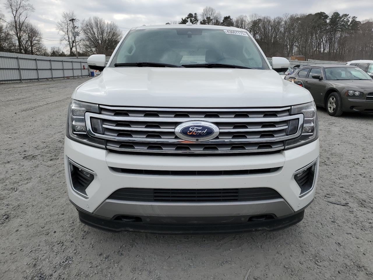 2020 Ford Expedition VIN 1FMJU2AT0LEA23052 Copart auction photo, rear end damage thumbnail 5