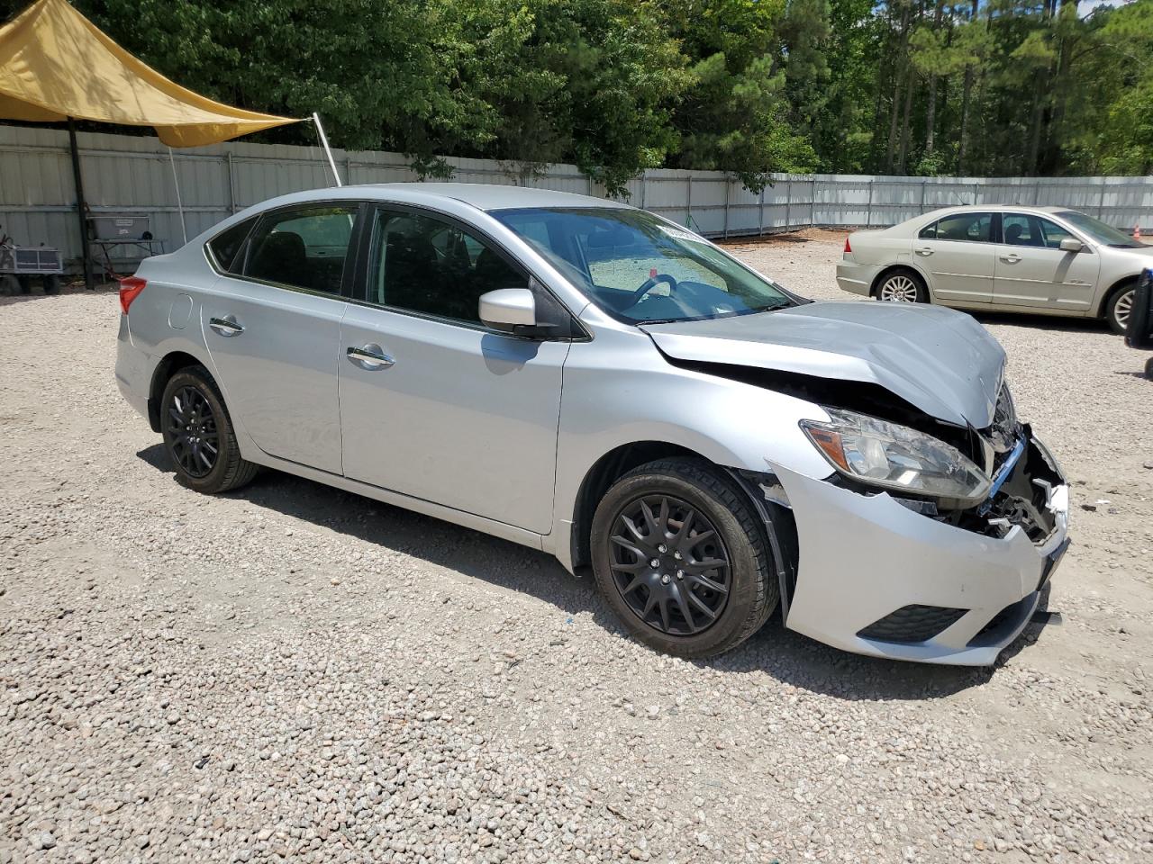 2016 Nissan Sentra VIN 3N1AB7AP4GY283055 Copart auction photo, front end damage thumbnail 4