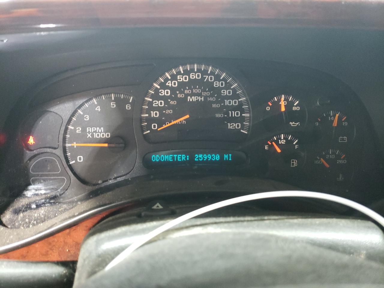 2005 Chevrolet Tahoe VIN 1GNEK13T75J218893 Copart auction photo, front end damage thumbnail 9