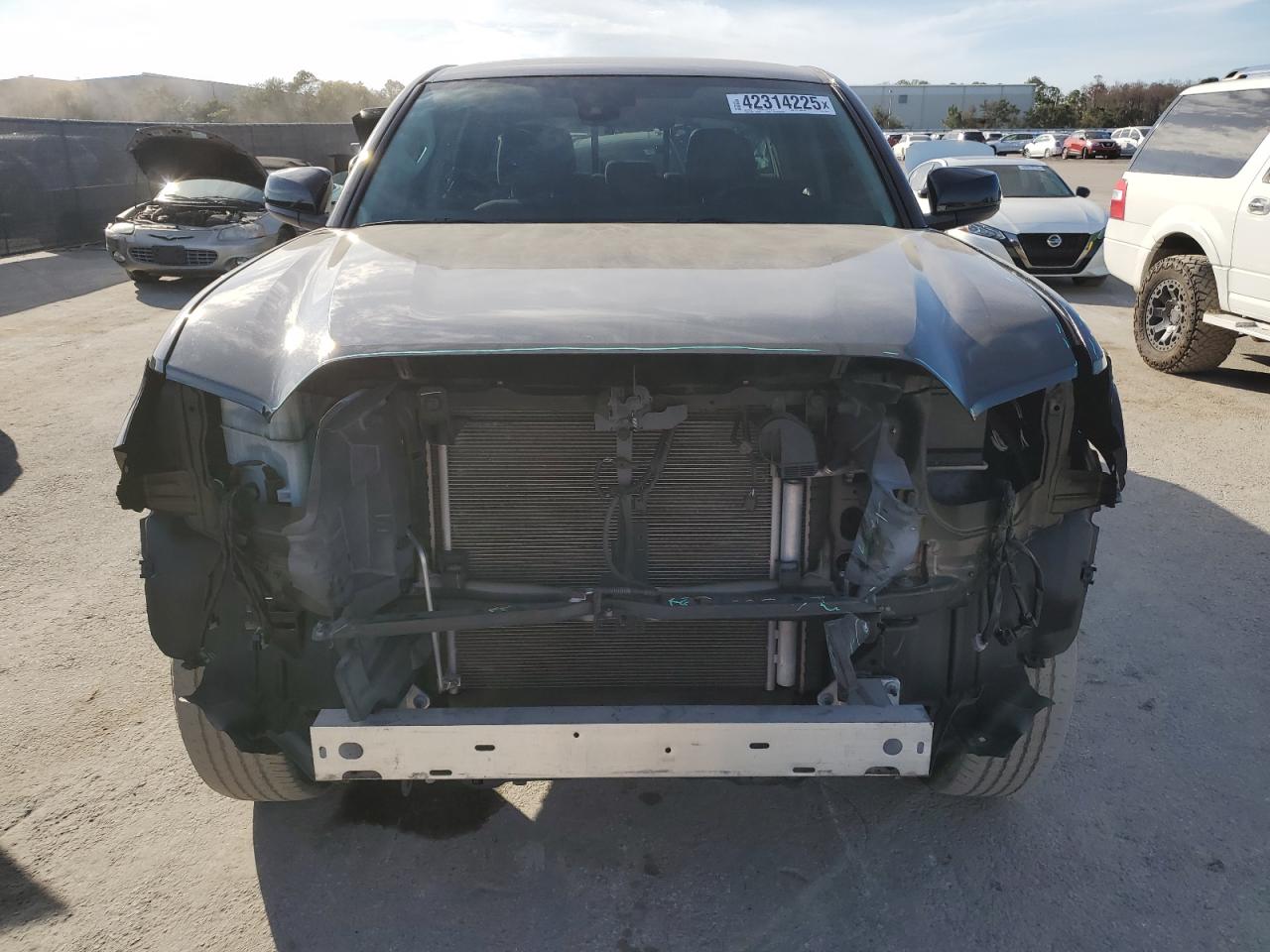 2019 Toyota Tacoma VIN 5TFAX5GN2KX156355 Copart auction photo, all over damage thumbnail 5